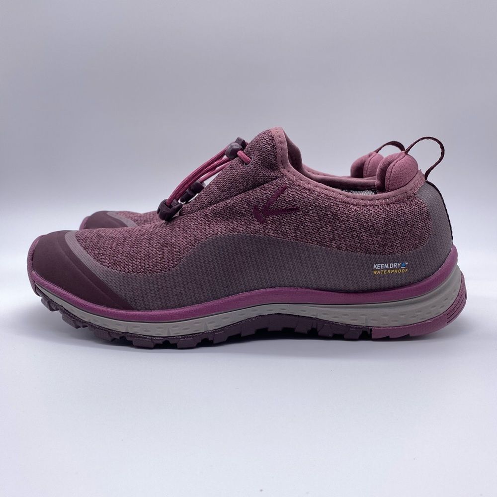 🧊NEW Keen Terra Hiking Shoes Size 8